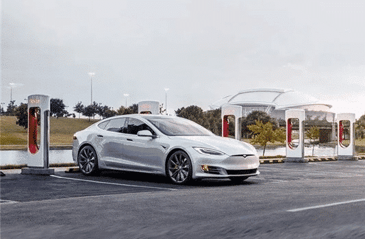 Goldman Sachs raises Tesla's price target to 0 from 5