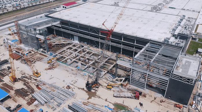 Tesla Shanghai installing new body punching machine suspected for Model Y