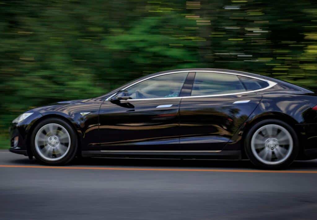 Tesla to cut employee salary but measures in China will be different