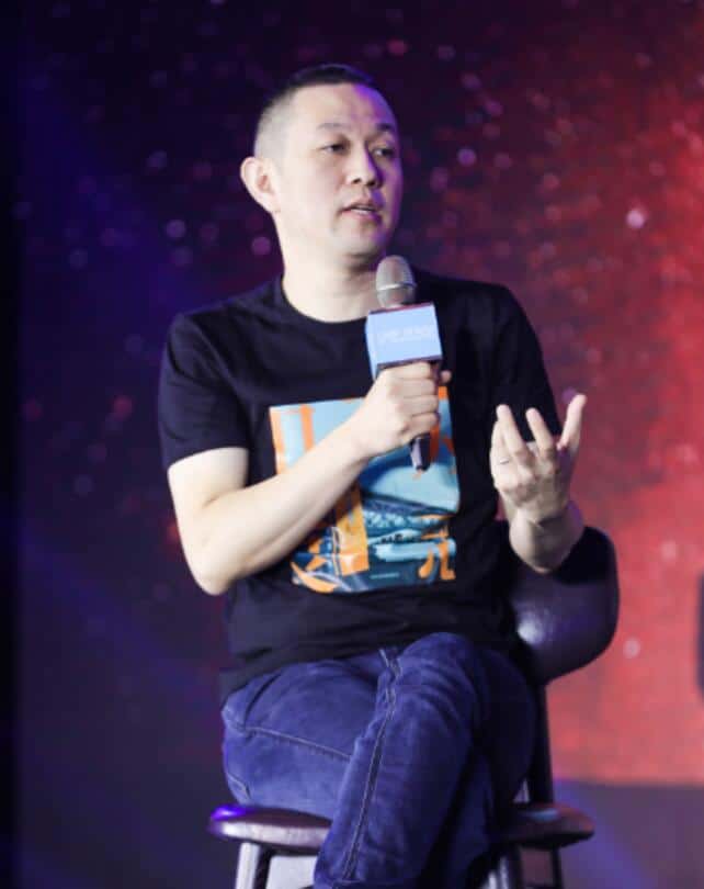 Nio's William Li says EV development accelerates, but legacy automakers still have a chance