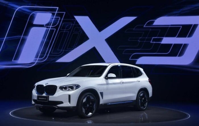 BMW takes on Tesla, Nio in China, launches its first all-electric SUV - BMW iX3
