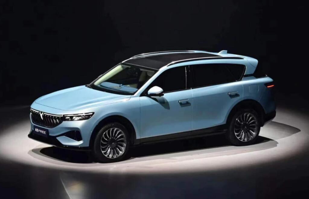 VOYAH unveils a Li ONE competitor with a range of up to 860 km