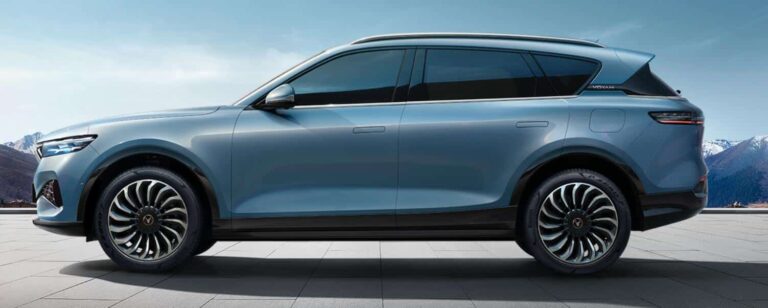 Li Auto founder downplays competition from VOYAH