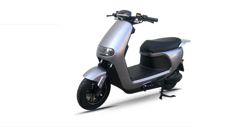 Chinese e-bike maker soars 350 percent on NASDAQ debut