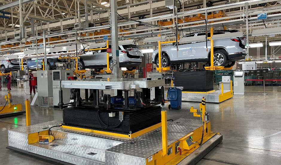 Nio delays 100kWh battery flexible upgrade service by two months, says demand exceeds expectations