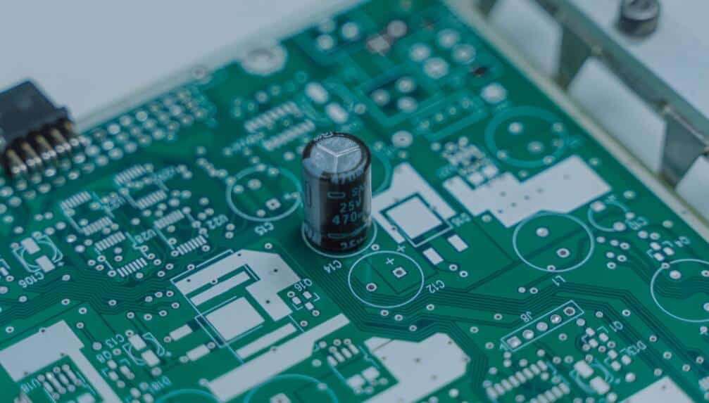 Chinese ministry discusses supply shortages with auto chip companies