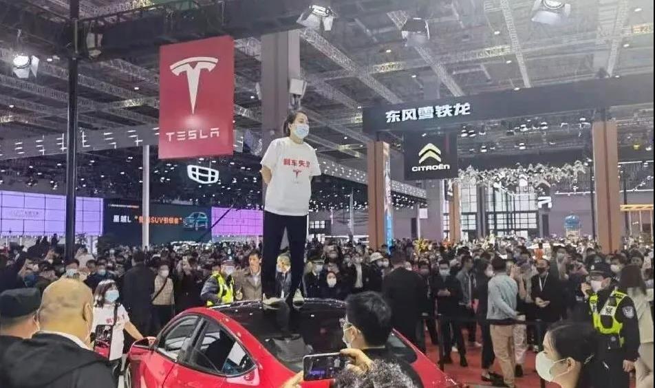 Tesla shamed at Shanghai auto show as car owner complains of brake failure