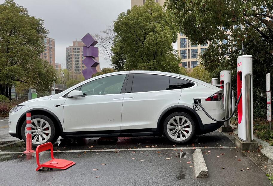 Tesla's Q1 revenue in China jumped 238% year-on-year to $3.04 billion