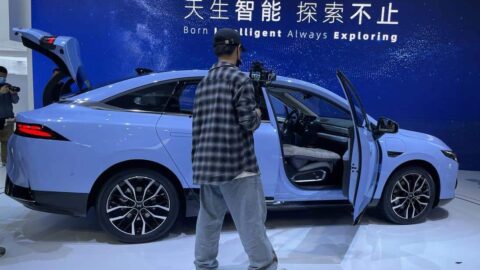 Xpeng says P5 orders have surpassed 10,000, just 53 hours from opening for pre-orders