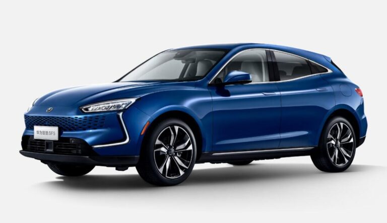 Deliveries of first model sold by Huawei may be delayed due to overwhelming orders