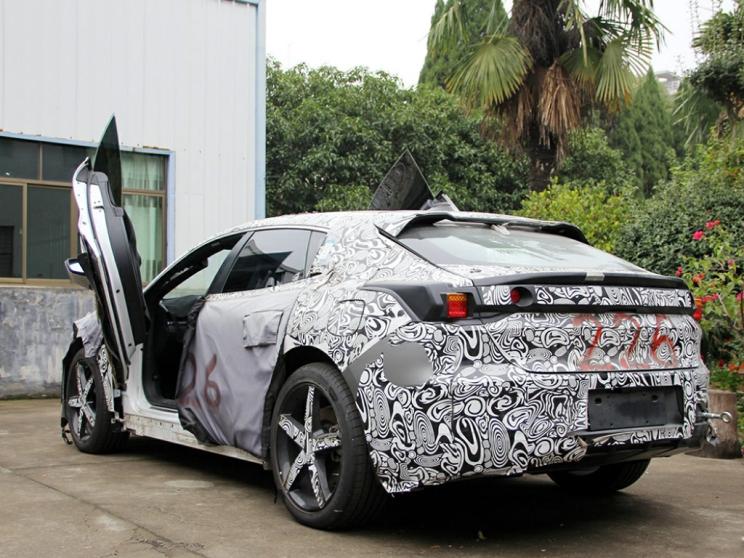 Zeekr 001 may also be getting a variant with scissor doors