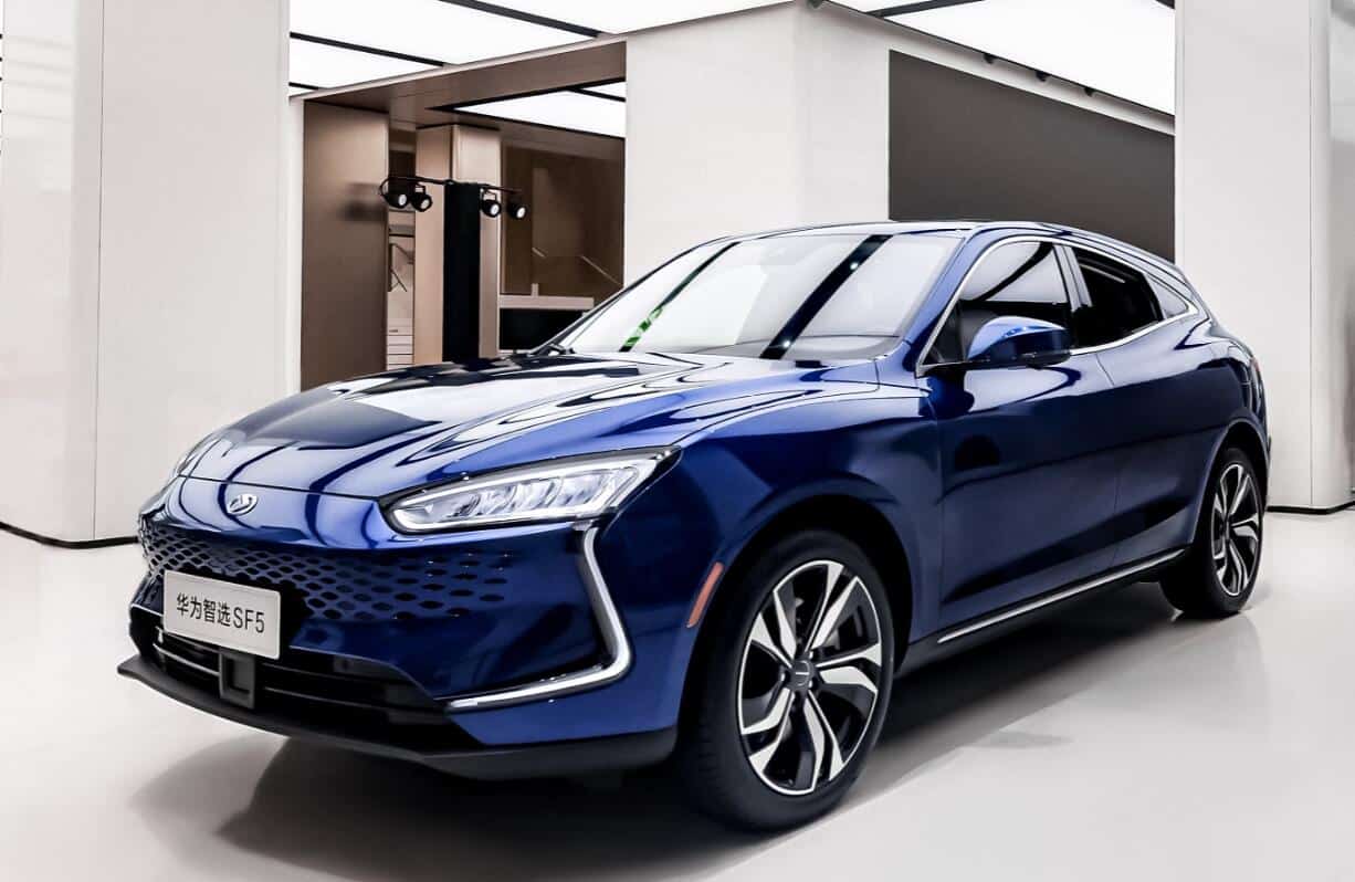 Huawei betting big on its auto business with aggressive hiring