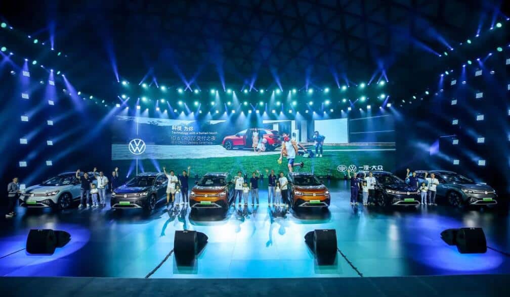 VW starts delivery of ID.6 CROZZ in China