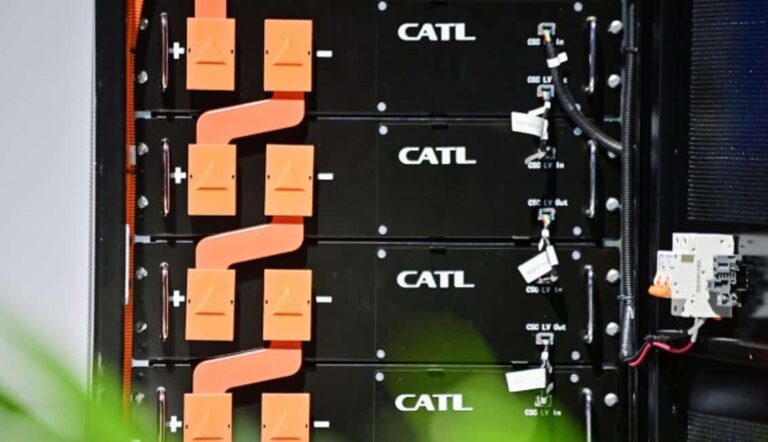 CATL sues smaller rival for patent infringement