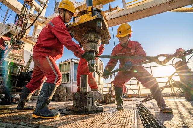 China achieves experimental power generation from dry thermal rock