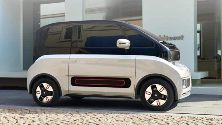 KiWi EV goes on pre- sale, priced twice as much as Mini EV