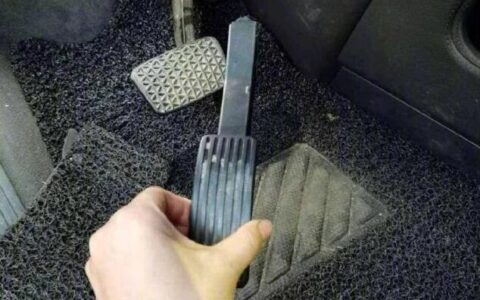 Nio says it's 'not uncommon' after user complains of broken accelerator pedal