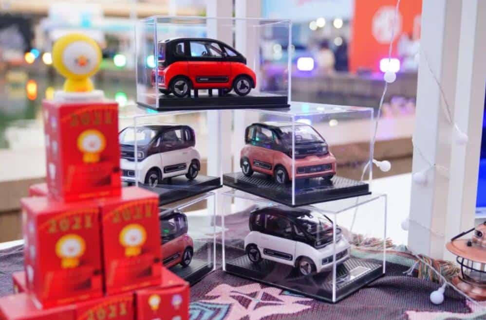 SAIC sold 352,546 vehicles in July, down 23 percent from a year ago