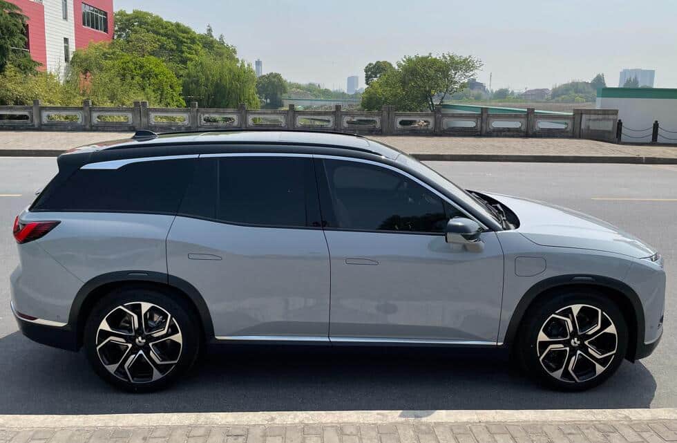 Family of car owner in fatal crash accuses Nio of helping to destroy evidence