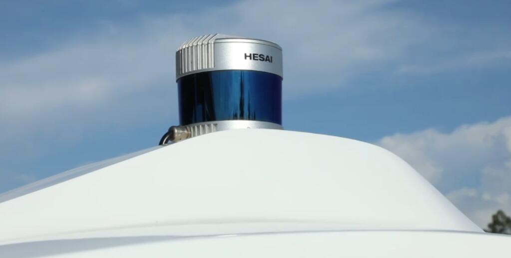 Hainan issues first self-driving open road test license to Hongqi E-HS3