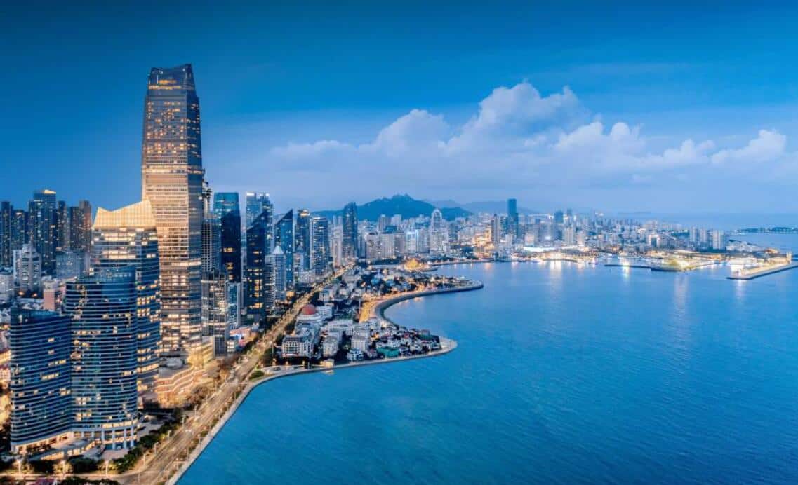 Nio reaches 400 battery swap stations in China, opens new Nio House