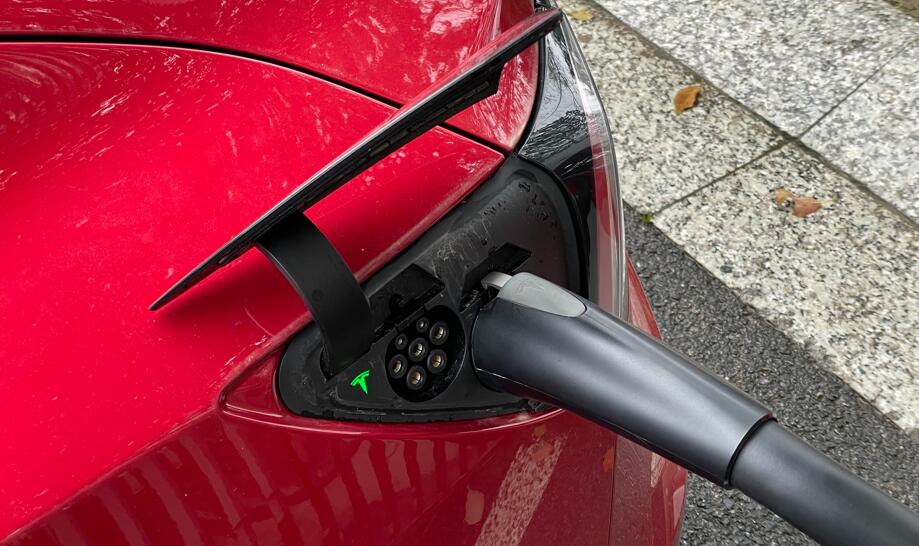 S&P expects China's new energy vehicle sales to continue to rise