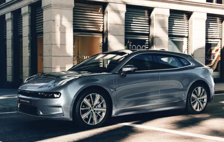 Geely aims for 3.65 million sales by 2025, with EVs accounting for over 30%