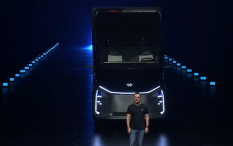 Baidu-backed DeepWay unveils heavy truck that can support up to L4 autonomous driving