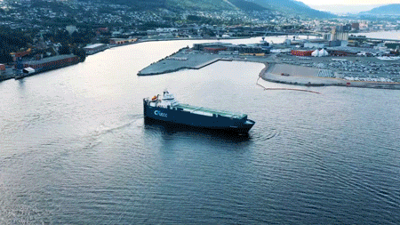 Nio's first batch of ES8s for export has arrived in Norway