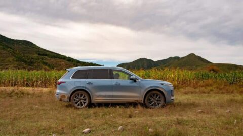 Nomura initiates coverage on Li Auto with Buy rating and .4 price target