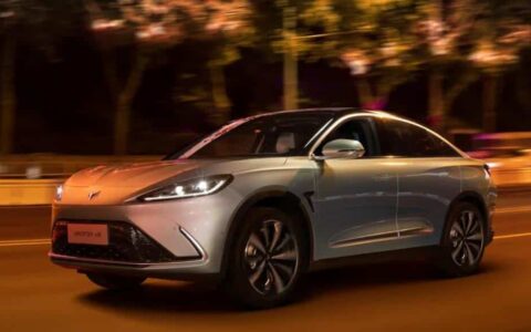 Arcfox α-S with 'Huawei Inside' said to start deliveries in Nov