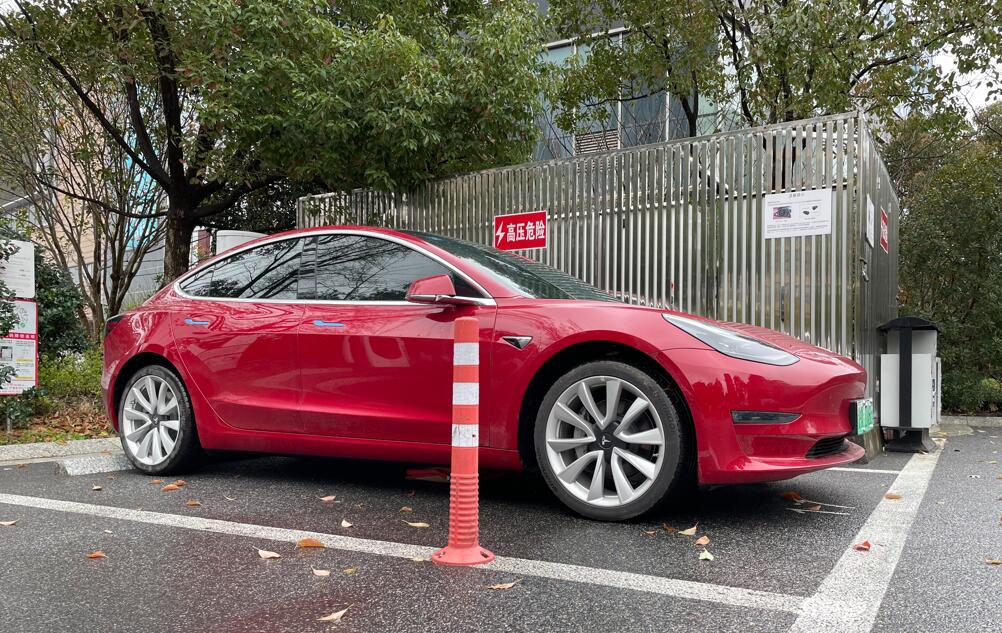 Tesla reportedly booked batteries from CATL enough to produce nearly 800k vehicles