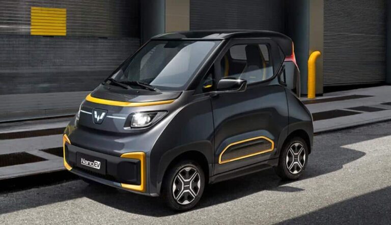 Wuling's new minicar Nano EV goes on sale, prices start at around $7,800