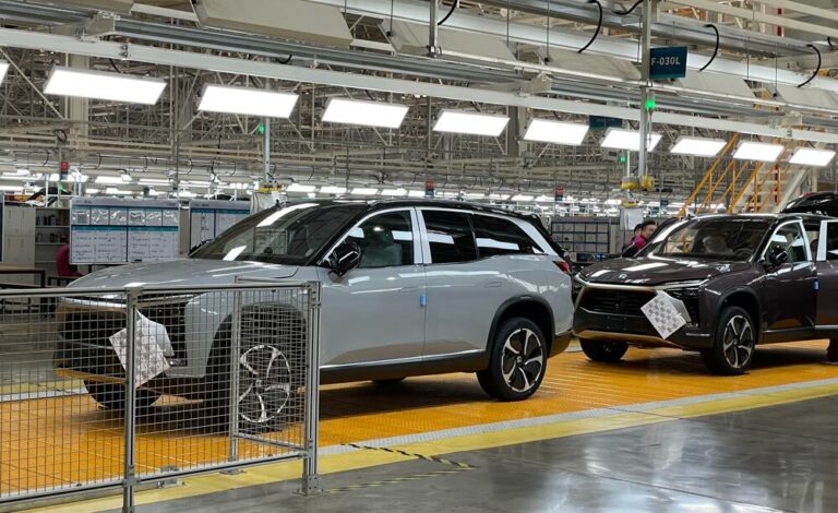 Nio president says EV maker added over 10k orders in Oct, didn't suffer chip shortage for the month