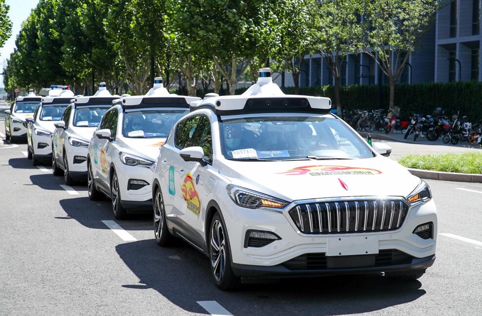 Baidu exec says self-driving safer than human driving, but not 100% accident-free