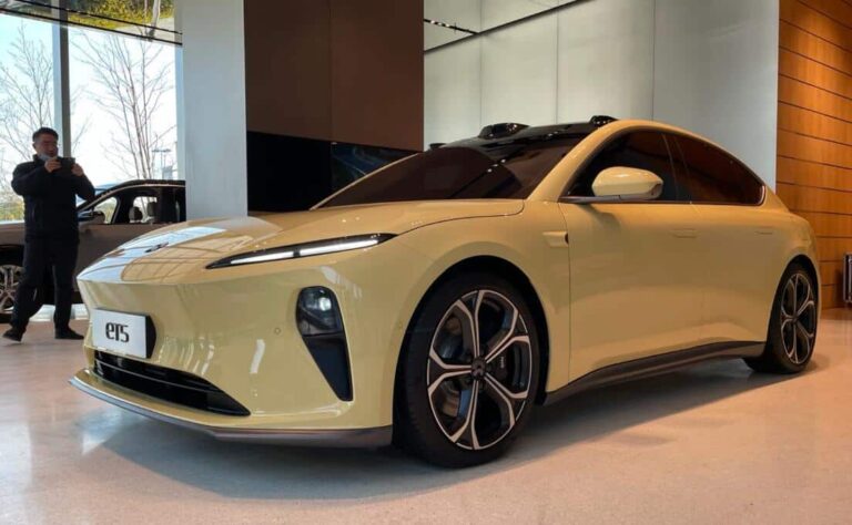 Nio ET5 said to be available in showrooms from early September