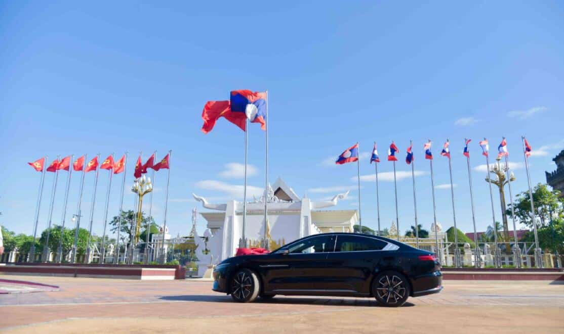 BYD delivers its flagship sedan Han EV to Laos Prime Minister's Office