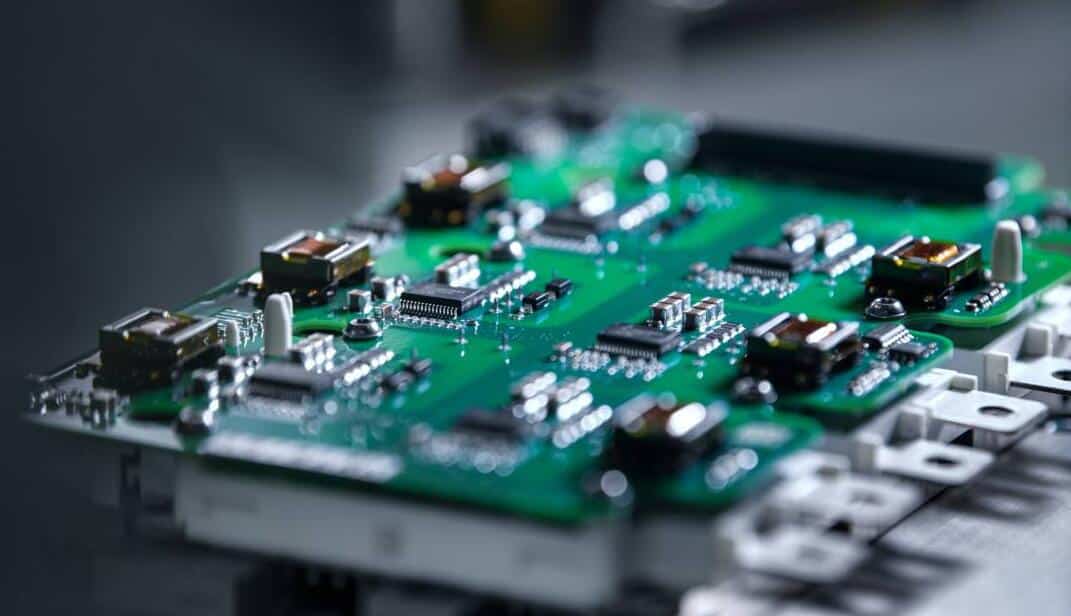 Nio hiring semiconductor talents in Germany for SiC and IGBT chip design