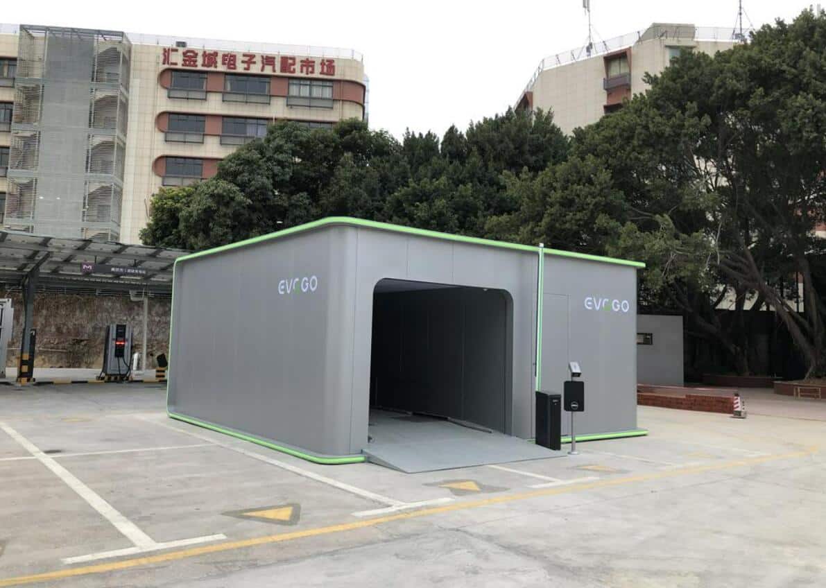 CATL already has a swap station, and this is what it looks like in real life