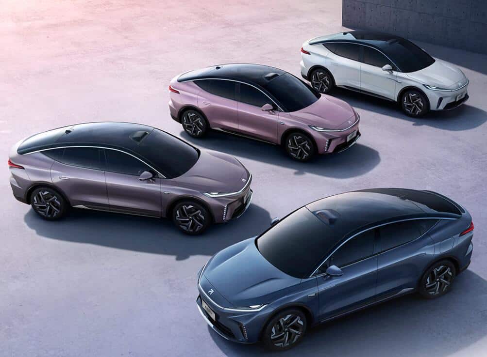 SAIC's Rising Auto unveils battery swap-enabled coupe SUV R7