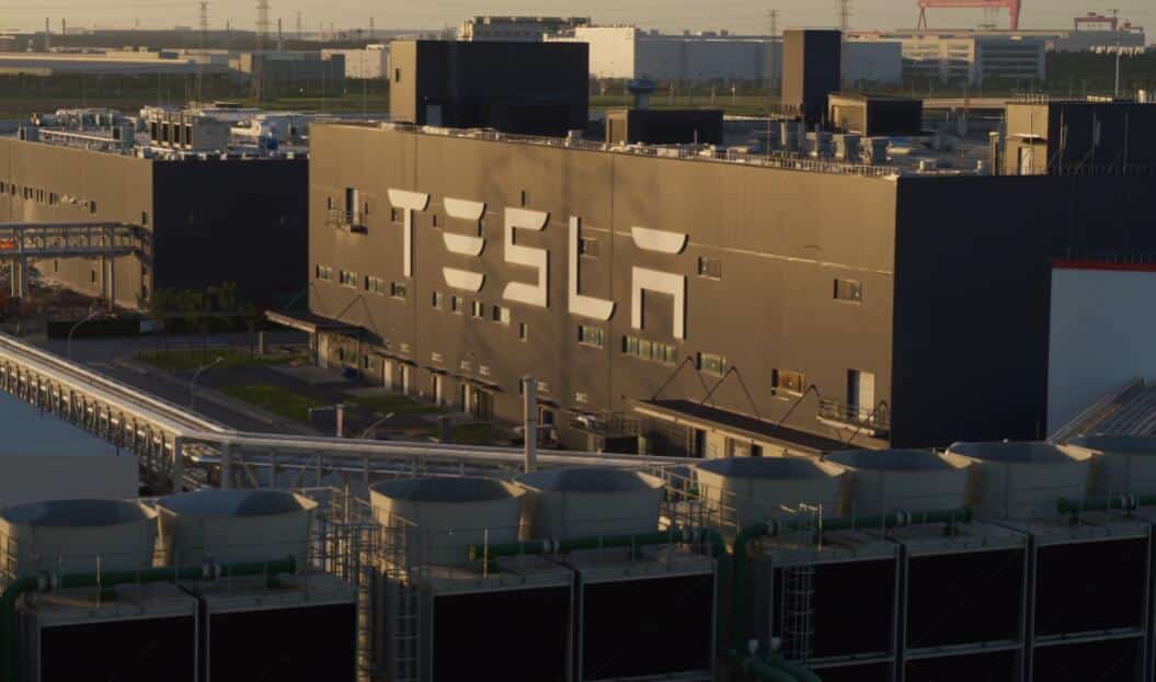 Tesla reportedly halts production at Shanghai plant again amid Covid fight