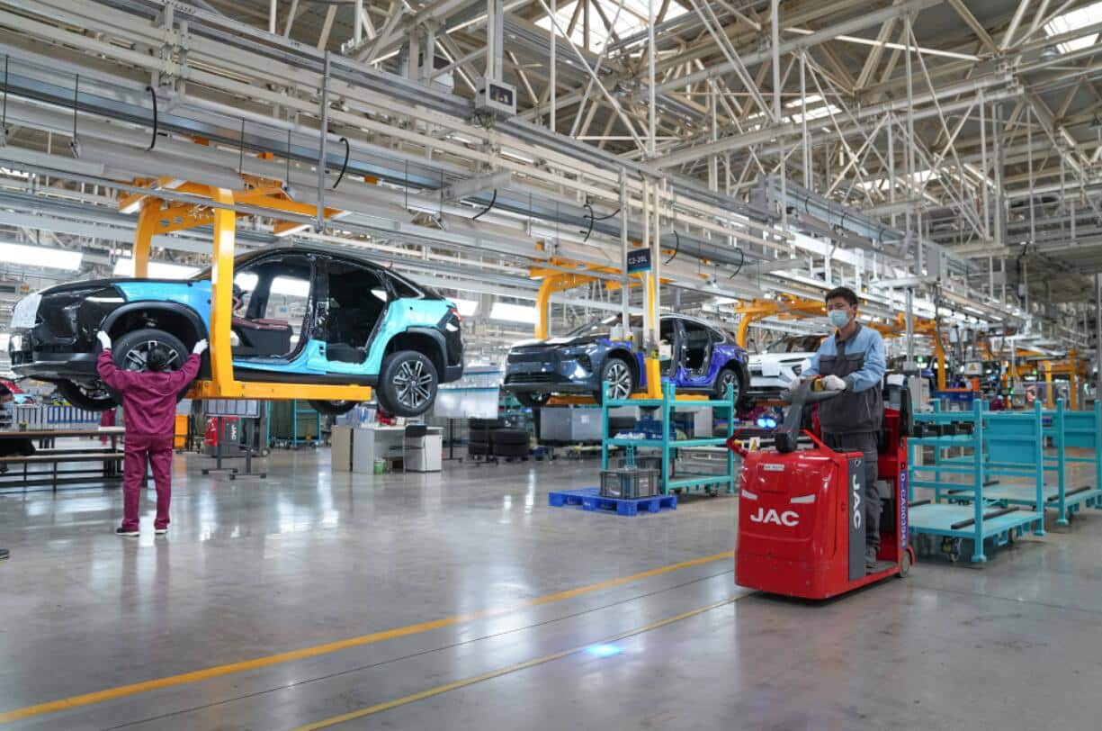 Chinese state media Xinhua highlights Nio's production resumption