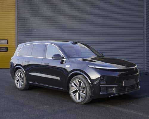 Li Auto's Li L9 has same size as Mercedes GLS, BMW X7 and half their price tag