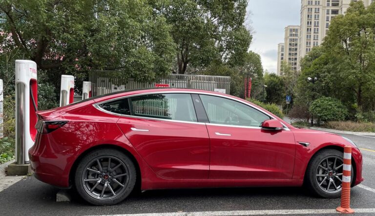 Tesla says no current plans to use new batteries in China-made vehicles