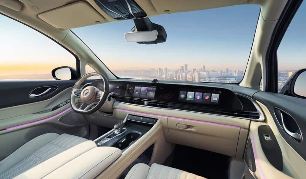 Voyah's Dream MPV officially launched with starting price of about ,490