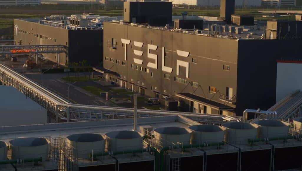 Tesla reportedly to build new plant in Shanghai to add 450,000 cars to its annual capacity