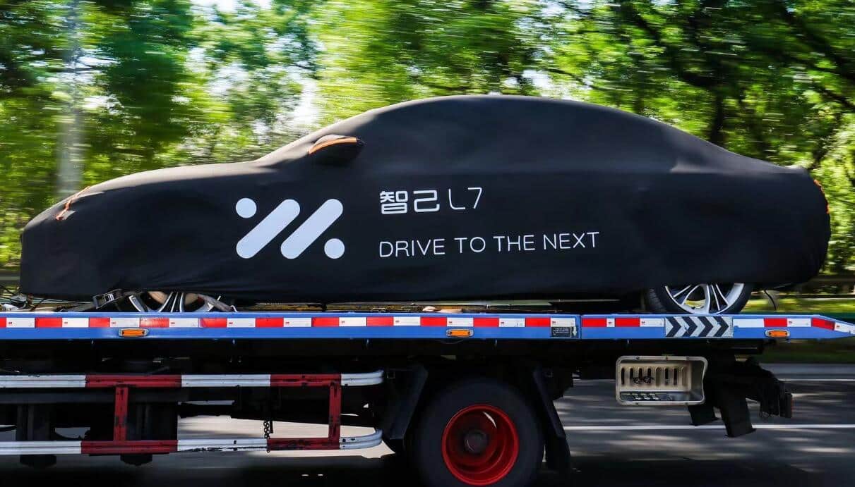 IM Motors, backed by SAIC and Alibaba, begins deliveries of its first model