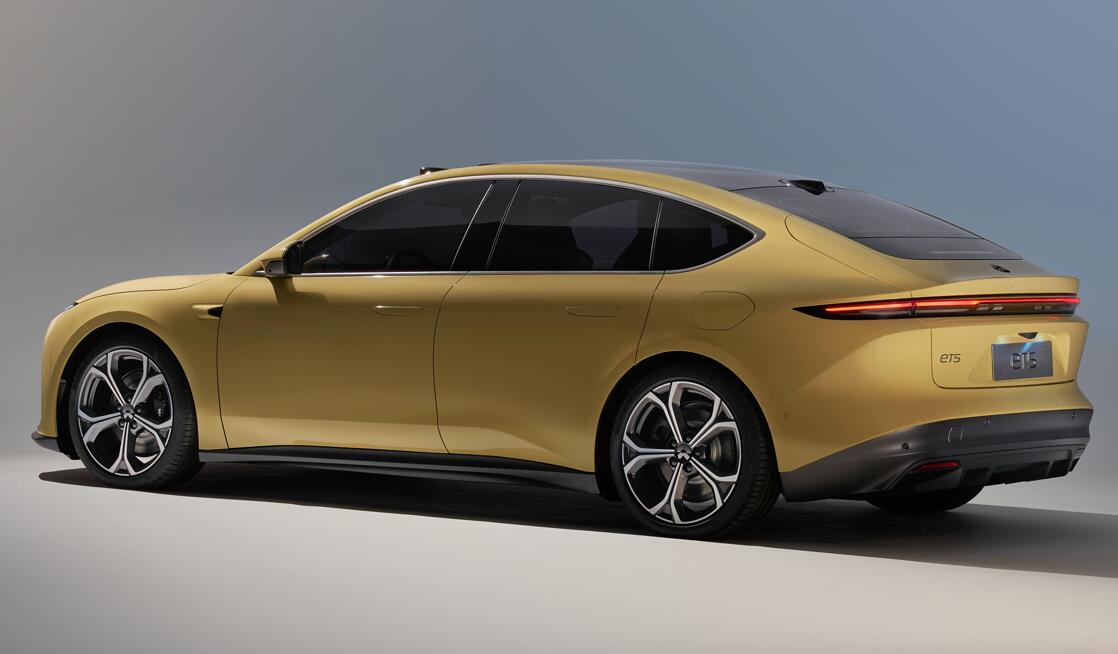 Nio ET5, Xpeng G9 get regulatory green light for sales in China