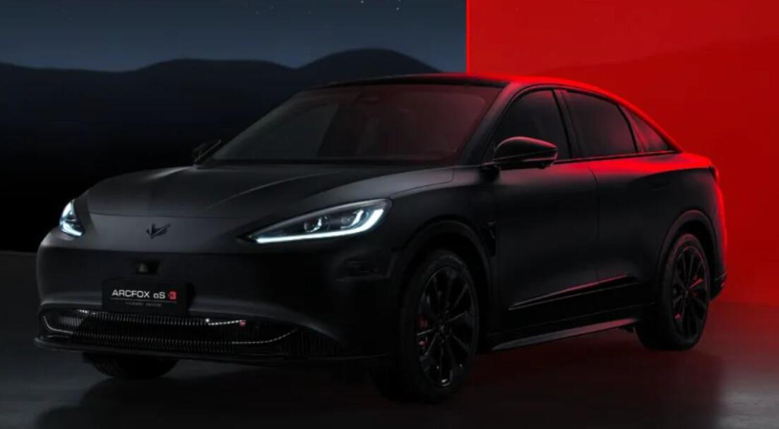 Arcfox α-S with 'Huawei Inside' officially begins volume deliveries