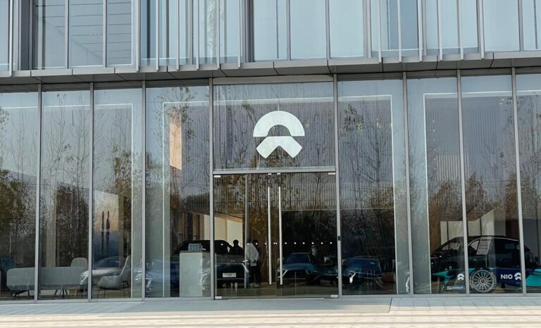 Nio aims to develop one phone per year, like Apple